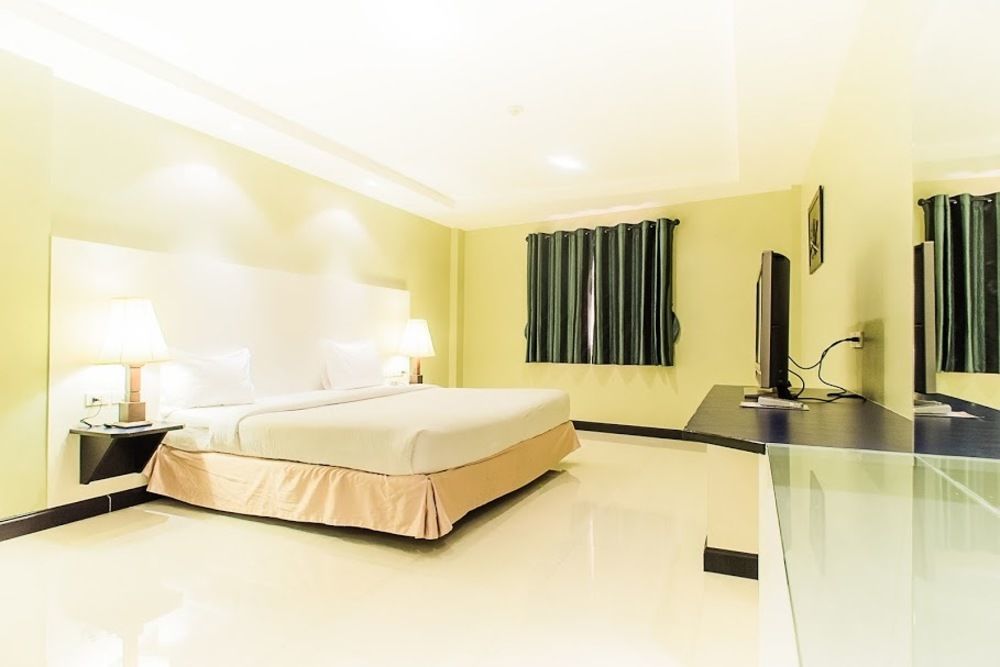 Fourteen Again Inn 2*